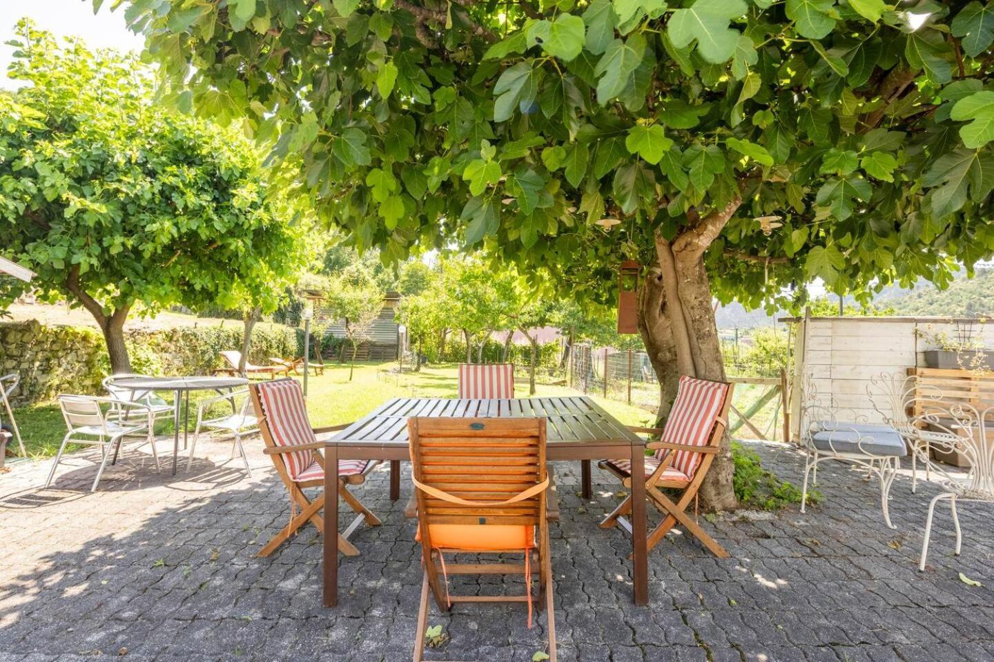 Villa Atris Borghetto di Vara Bagian luar foto