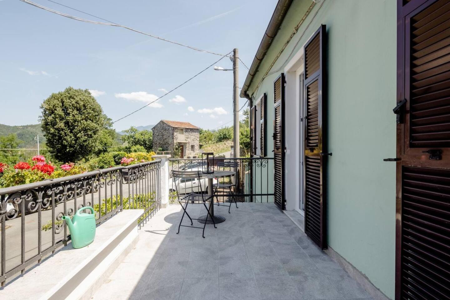 Villa Atris Borghetto di Vara Bagian luar foto